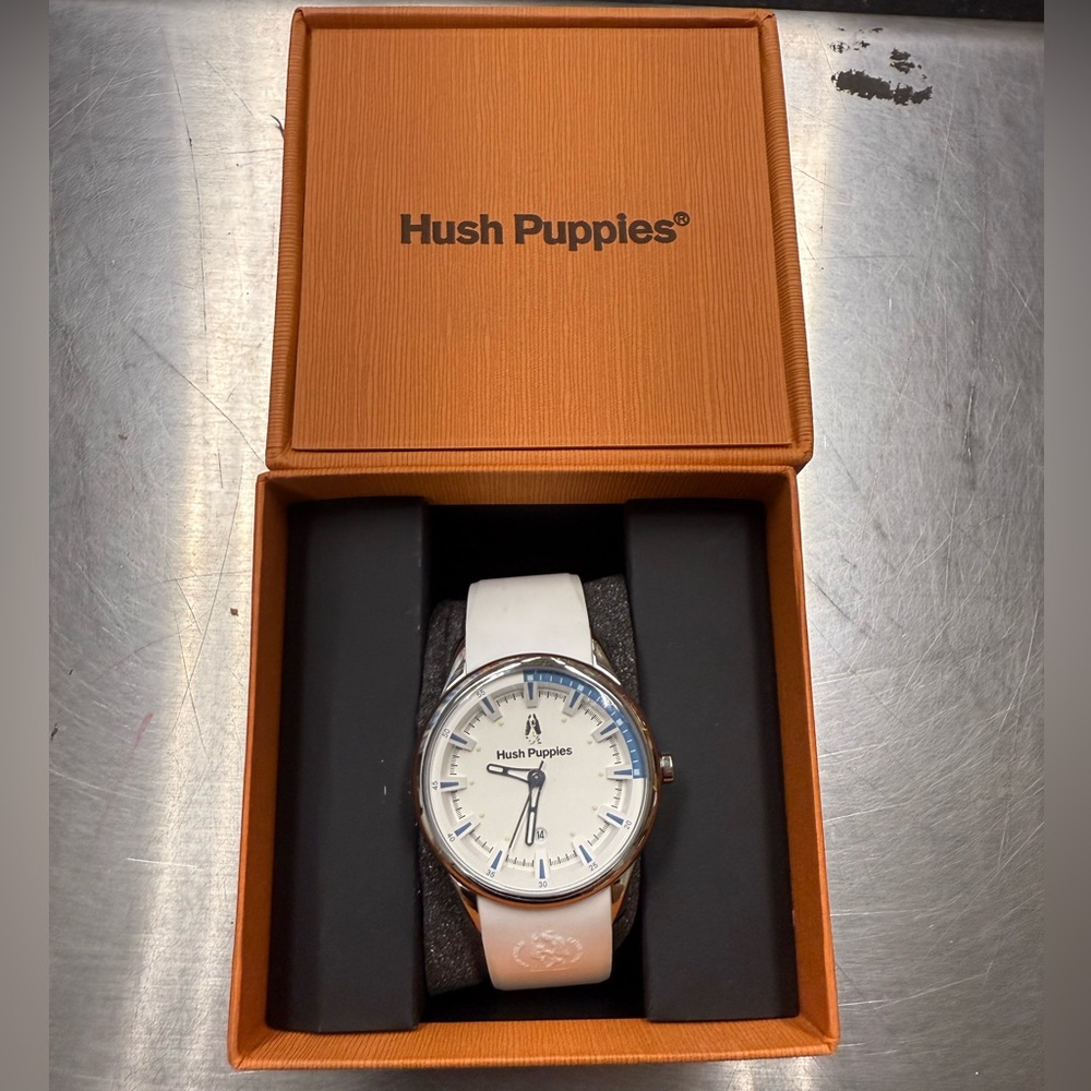 Hush Puppies Men's  Classic Silver and White Watch